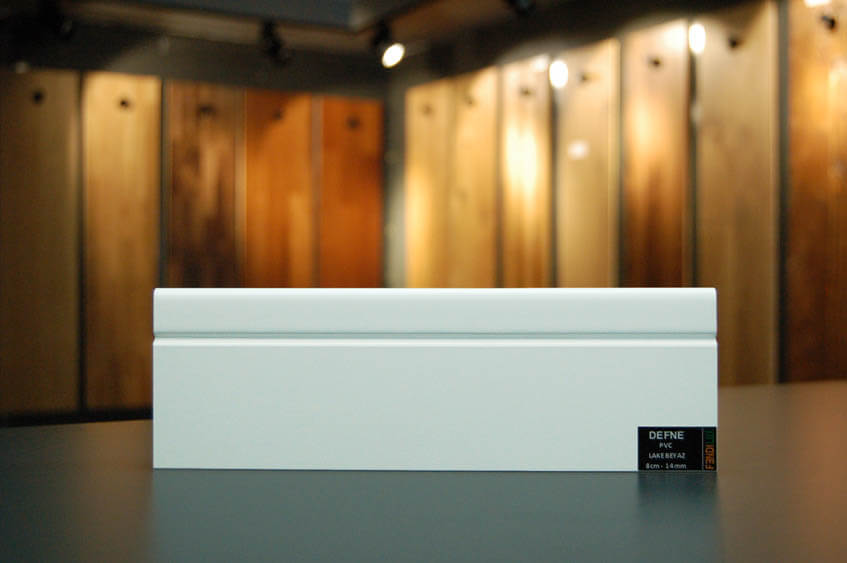 8 cm Defne Lake Beyaz Süpürgelik